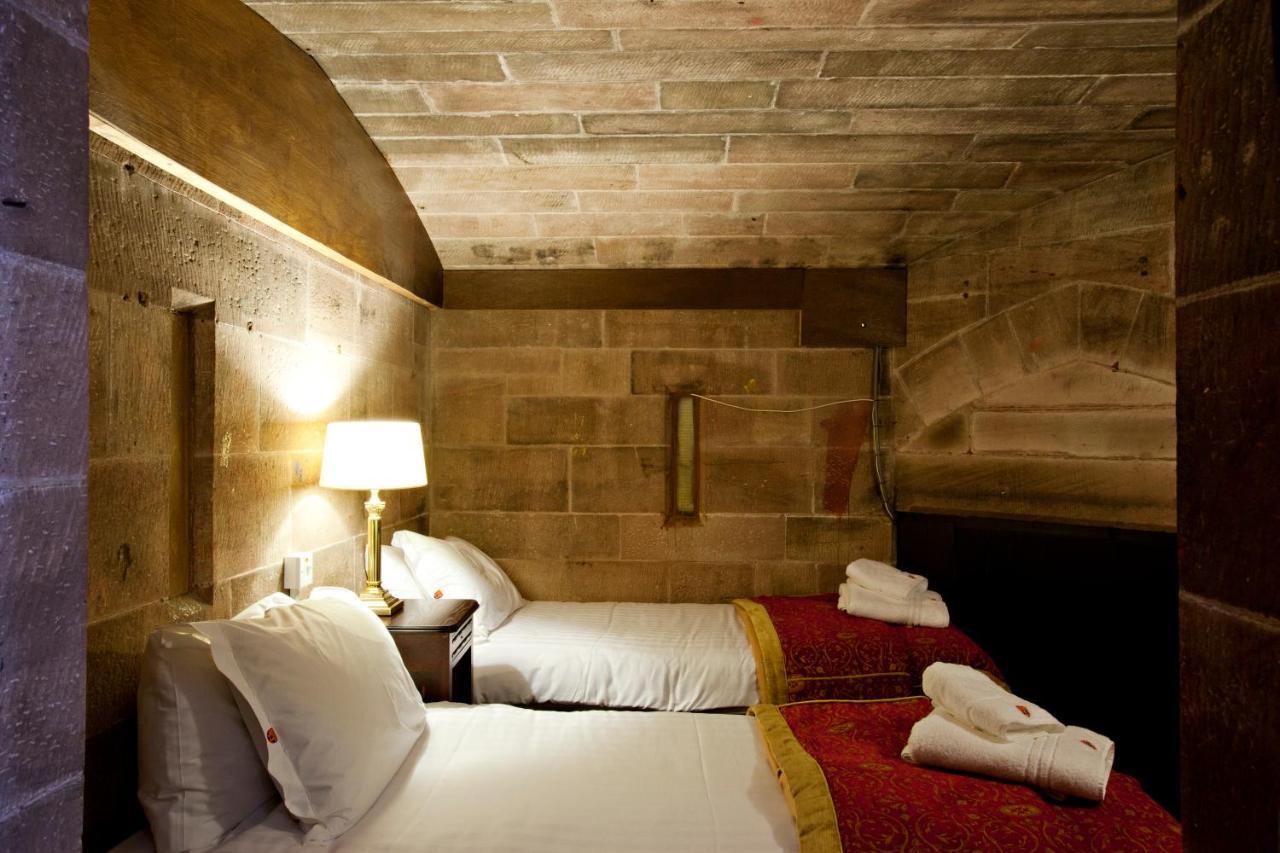 Peckforton Castle Tarporley Εξωτερικό φωτογραφία