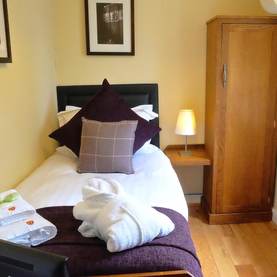 Peckforton Castle Tarporley Εξωτερικό φωτογραφία