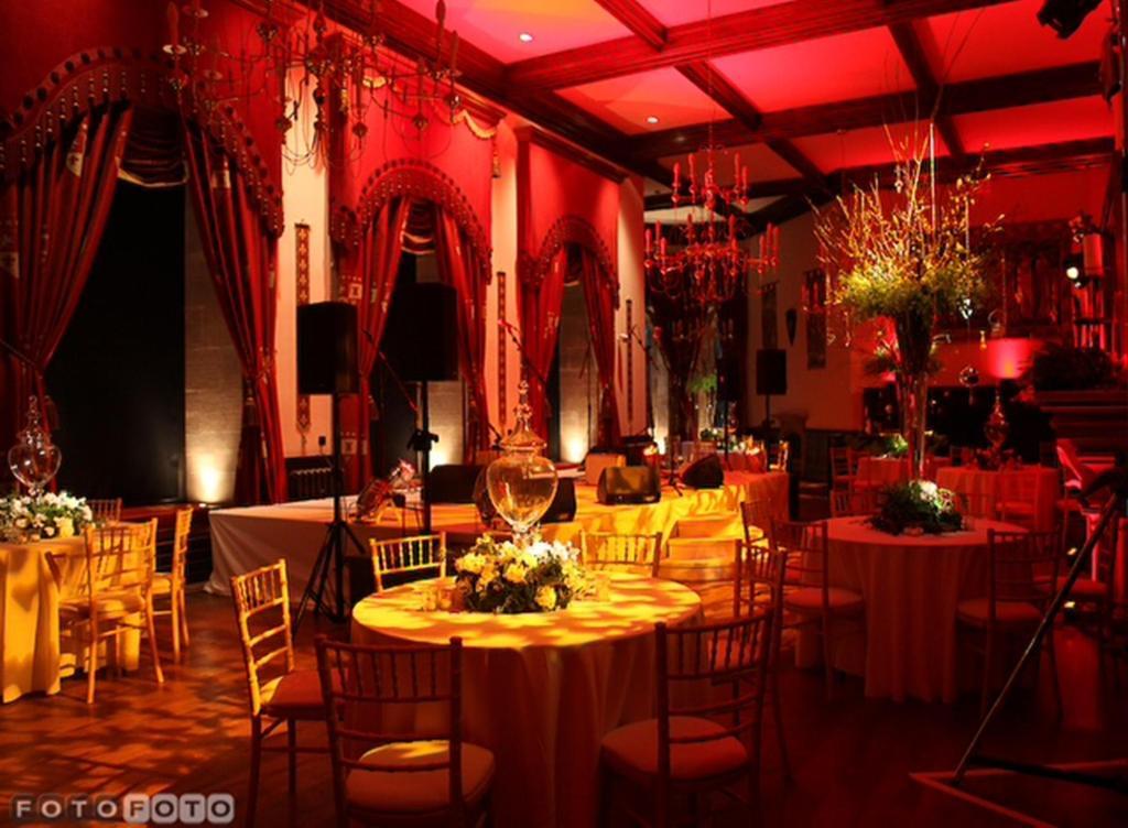 Peckforton Castle Tarporley Δωμάτιο φωτογραφία